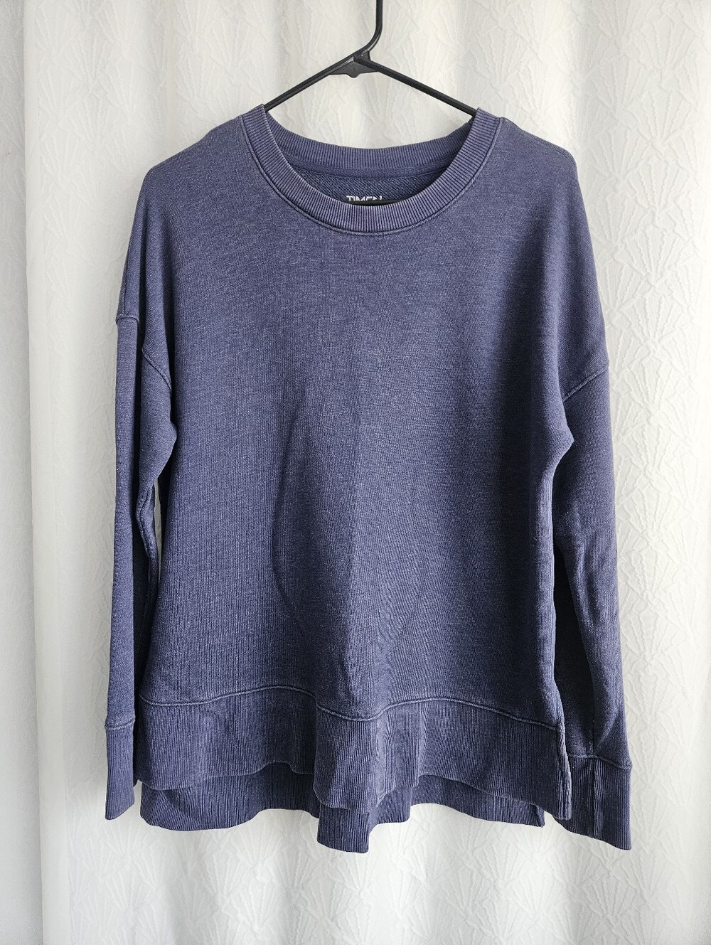 Time and Tru Rustic Navy/Purple Relaxed Crewneck Sweatshirt M